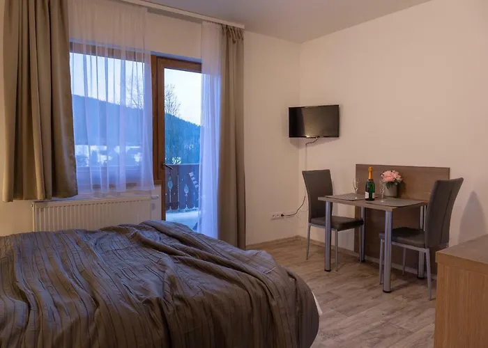 George 招待所 Špindlerŭv Mlýn