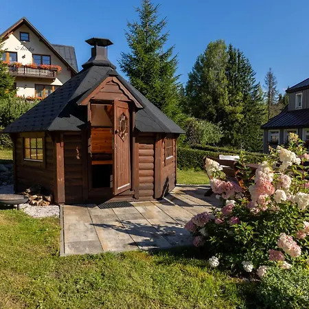 Πανσιόν George 3*